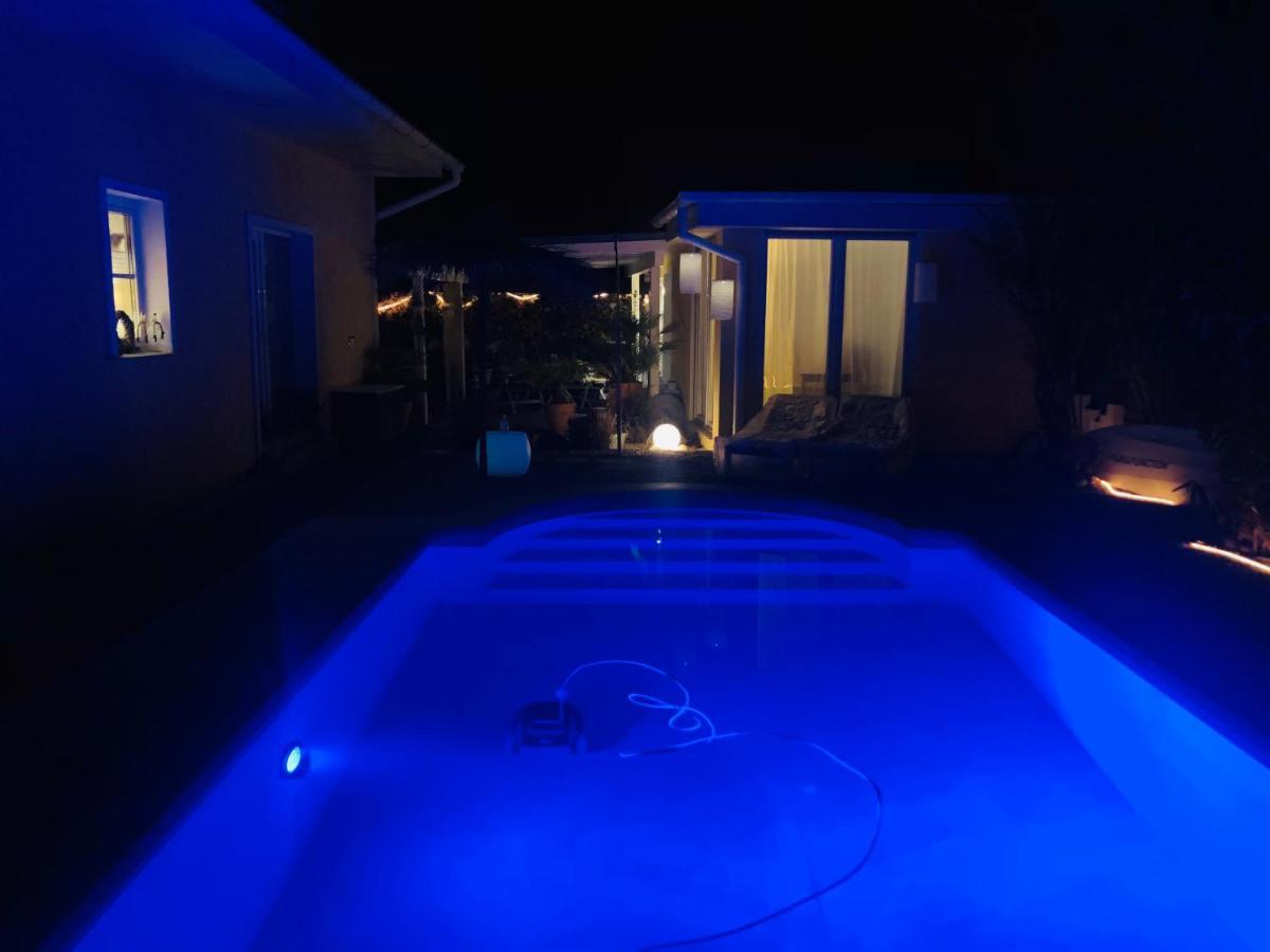 Apartment Tinyhouse Mit Pool, Outdoor Whirlpool Und Garten Petershagen-Eggersdorf Exterior photo