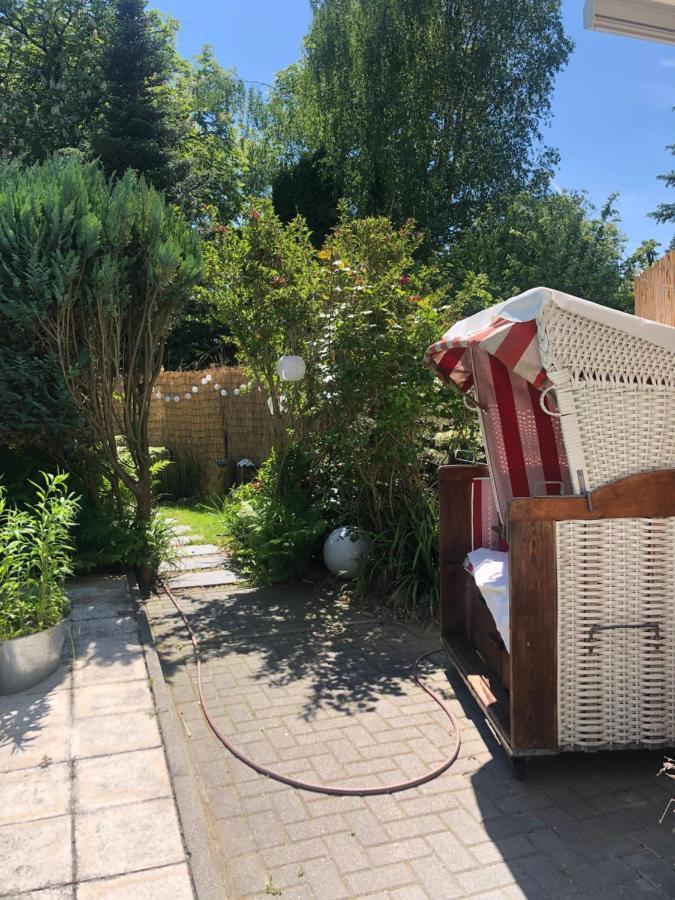 Apartment Tinyhouse Mit Pool, Outdoor Whirlpool Und Garten Petershagen-Eggersdorf Exterior photo